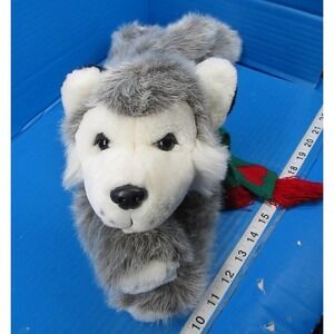 VTG 1998 Kids Preferred Husky Wolf Dog Plush 16" Green Scarf with Red Hearts